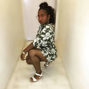 Meet your Posher, Crystall